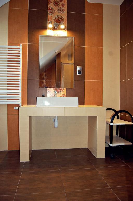Gdansk Kartuska Hotell Exteriör bild